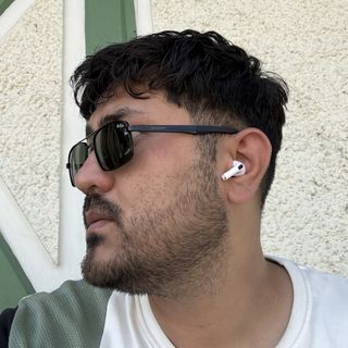 mo