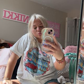 Nikki🤍💗