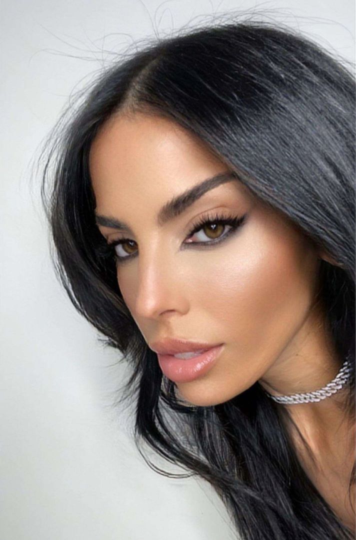 Siham Bengoua Siham Bengoua