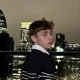 Léo