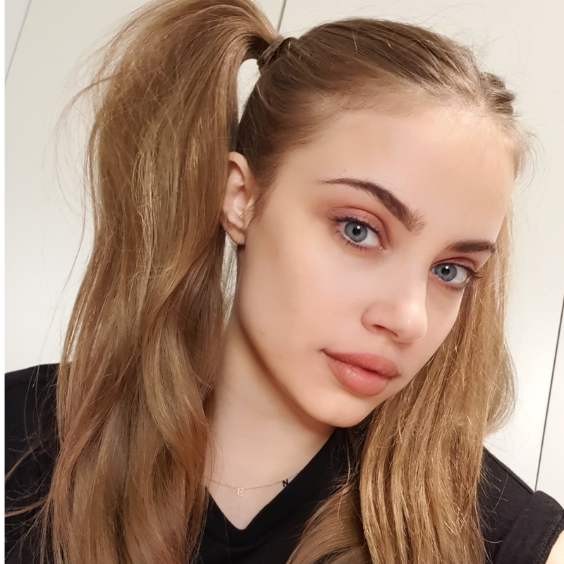 Xenia Spotlight #fapchati7