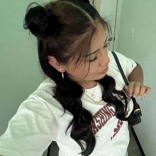 𝘆𝗲𝘀𝗲𝗻𝗶𝗮𝗮 ★
