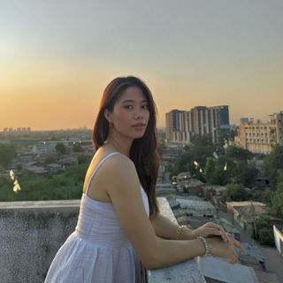 D©