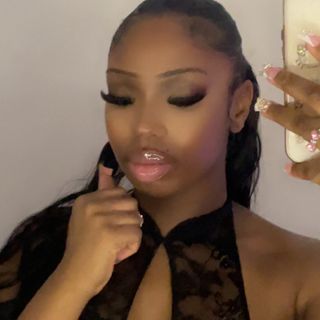 𝒔𝒉𝒂𝒏🎀