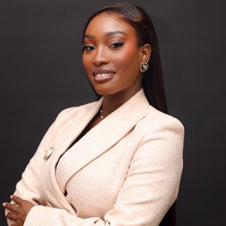 Dami Marshal 👩🏿‍⚖️ ⚖️