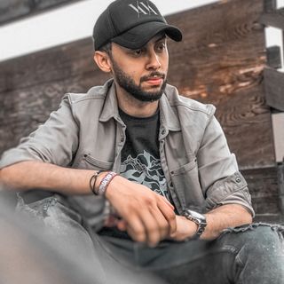يحيى العيسائي ✏️