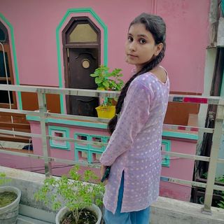 Shreya Sainii