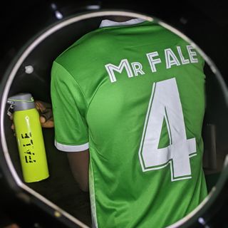 🦁MR FALE 😷