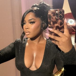LADY NELA La star d’Hollywood