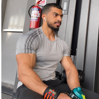 ABDULLAH🏋🏻‍♂️