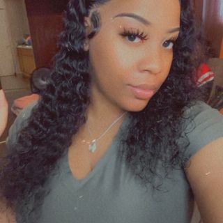 Mia Symone