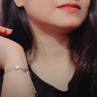 Pooja💫💝