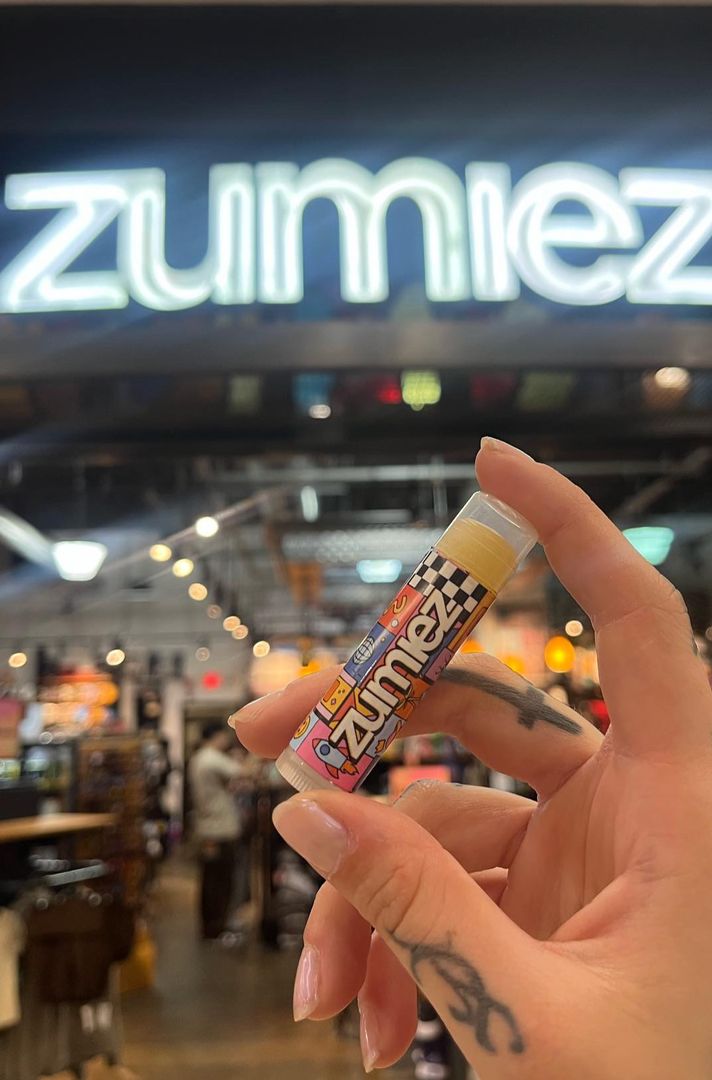 Zumiez