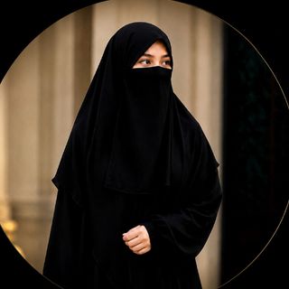 Nafeesa_aura