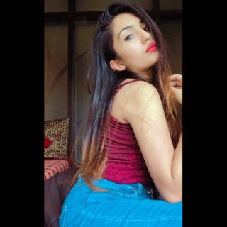 PRAKSHI GARG❤
