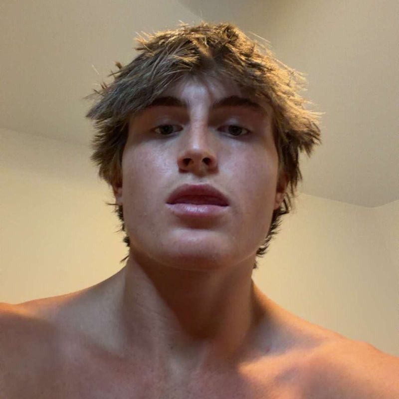 shirtlesshotguy