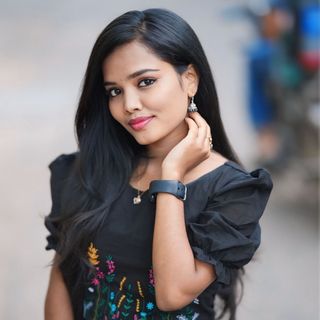 Aarathi Molli
