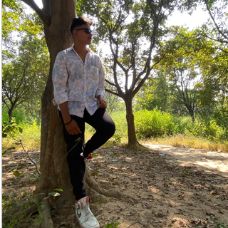 Saksham...🖤