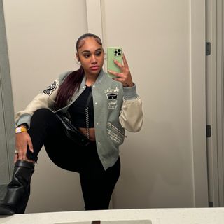 Jania Meshell
