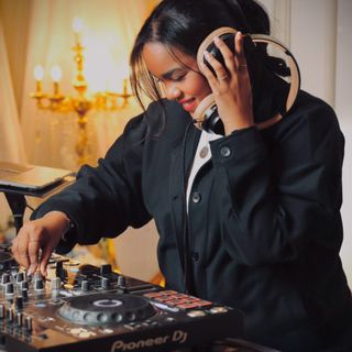 DJ Loza🎧