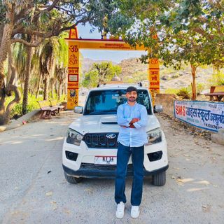 Anil Yadav 👑