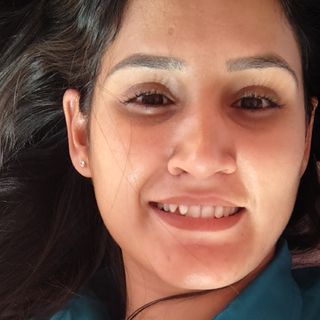 Poonam 🌝