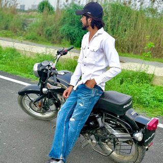 सौरभ गुर्जर 🦁