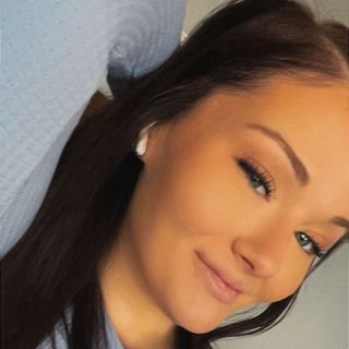 Gabrielle Walker 👑