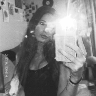 𝒍𝒂𝒊𝒍𝒂.