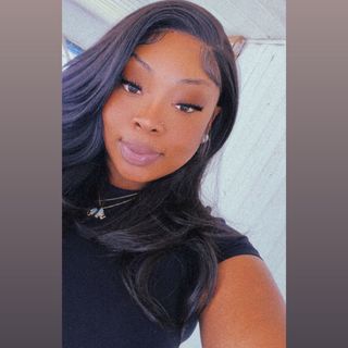 B. 🥀