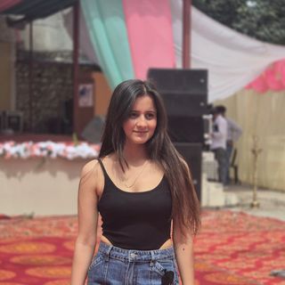 shweta satwalia❤