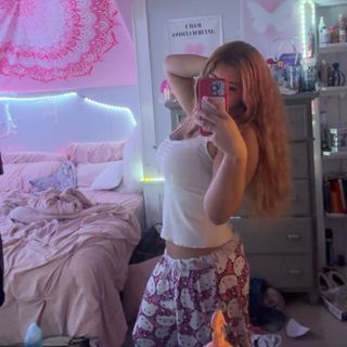 𝕙𝕒𝕟𝕟𝕒𝕙🌸