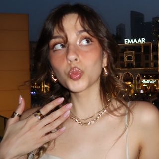 Lilyslilah - Esra