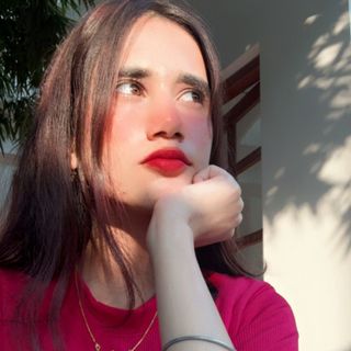 زینب🧸