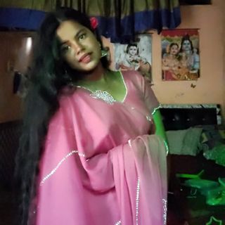 khushi 🐣..
