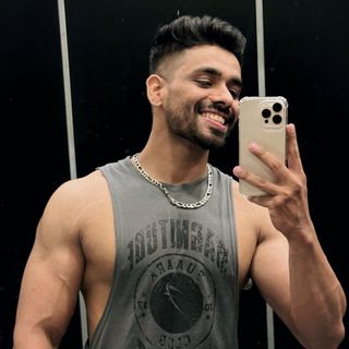 Prabhava Mishra😎🫶🏻