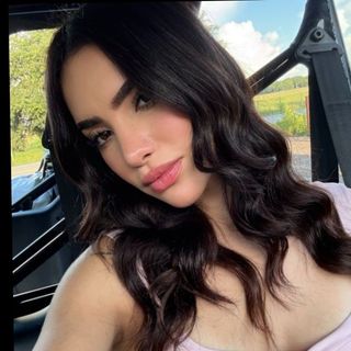 Kimberly Loaiza