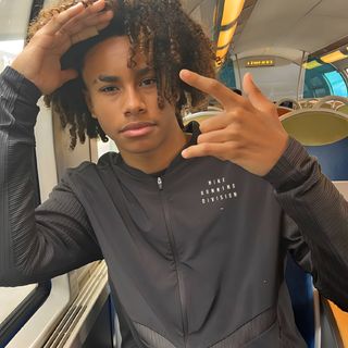 𝐉𝟐♛