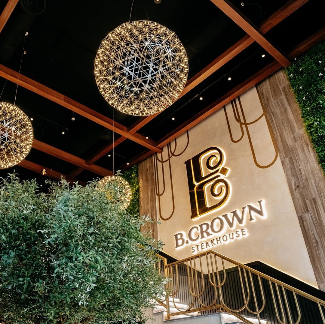 B.Crown Steakhouse