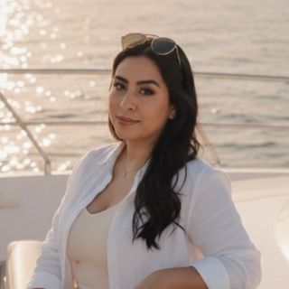 Velora AdRiiz