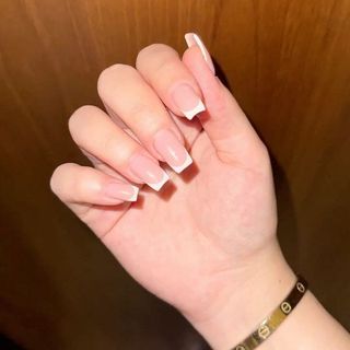 𝓛𝓮 "𝓛"❤