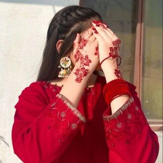 Miss Inaya