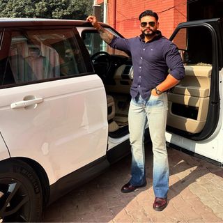 ADV HUNAR SINGH SIDHU🦁