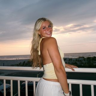 ava mercurio