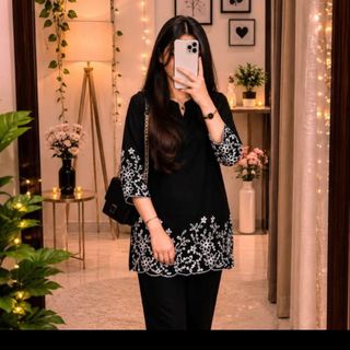 Miss Thakur 😻
