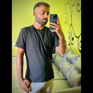 Saleem Mirani 👑