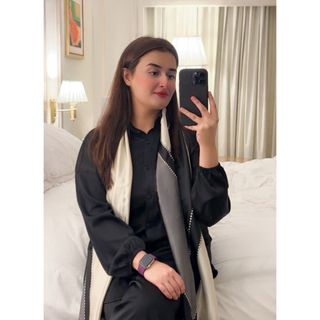 Dr. Maryam Manzoor