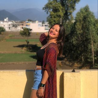 Bhurii🙈🩷