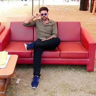 Akshat Jha 😎✨