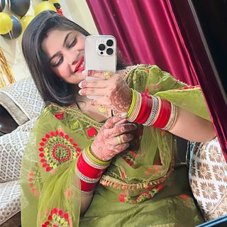 Poonam 1512